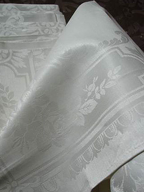 irish-damask-napkins-2