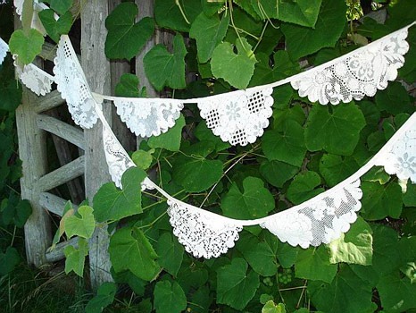 Lace Garland