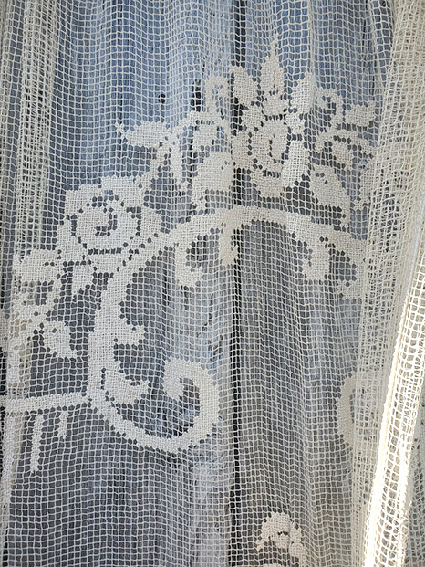 irish-crochet-curtain-4