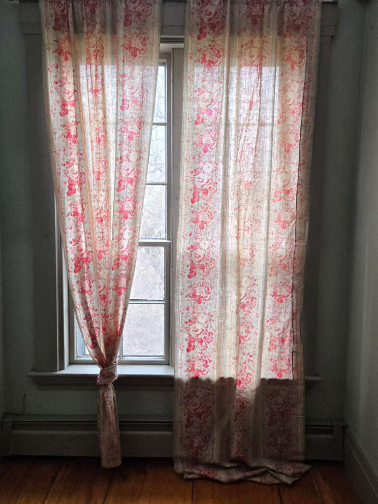 soft-pinks-and-french-blues-A1