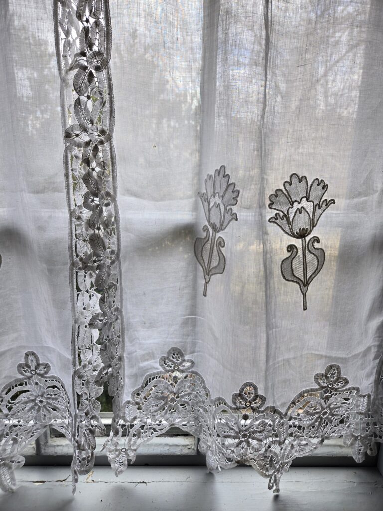 antique-french-3_4