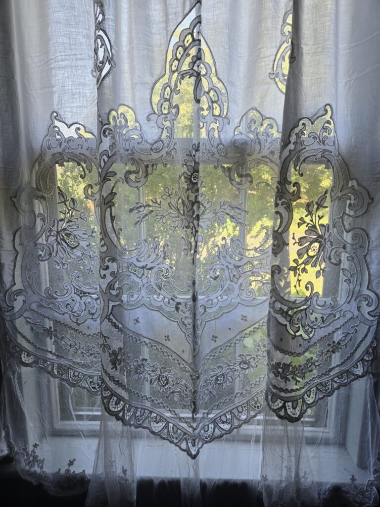 iconic-tambour-lace-panel-3